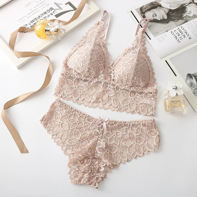 Eloria Lace Bralette Set - vetitus -