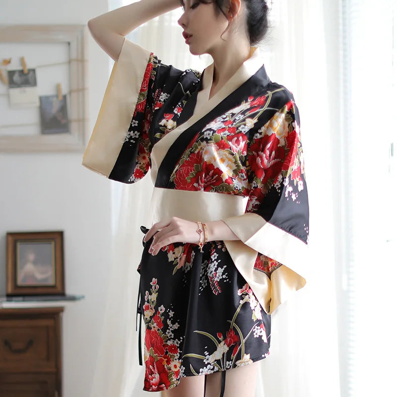 Kaida Floral Kimono Dress - vetitus -