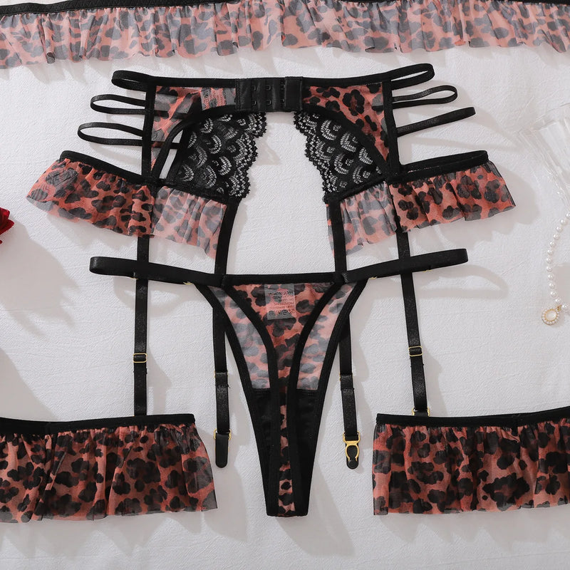 Valora Leopard Garter Set