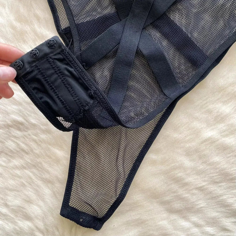Noir Étreinte Strap Bodysuit