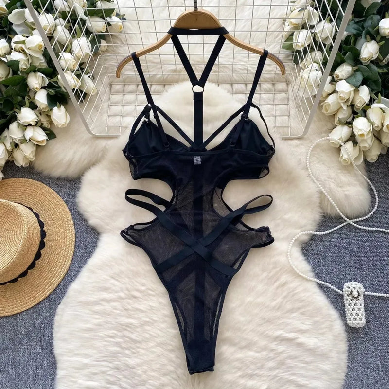 Noir Étreinte Strap Bodysuit