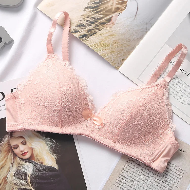 Arielle Lace Contour Bra - vetitus -