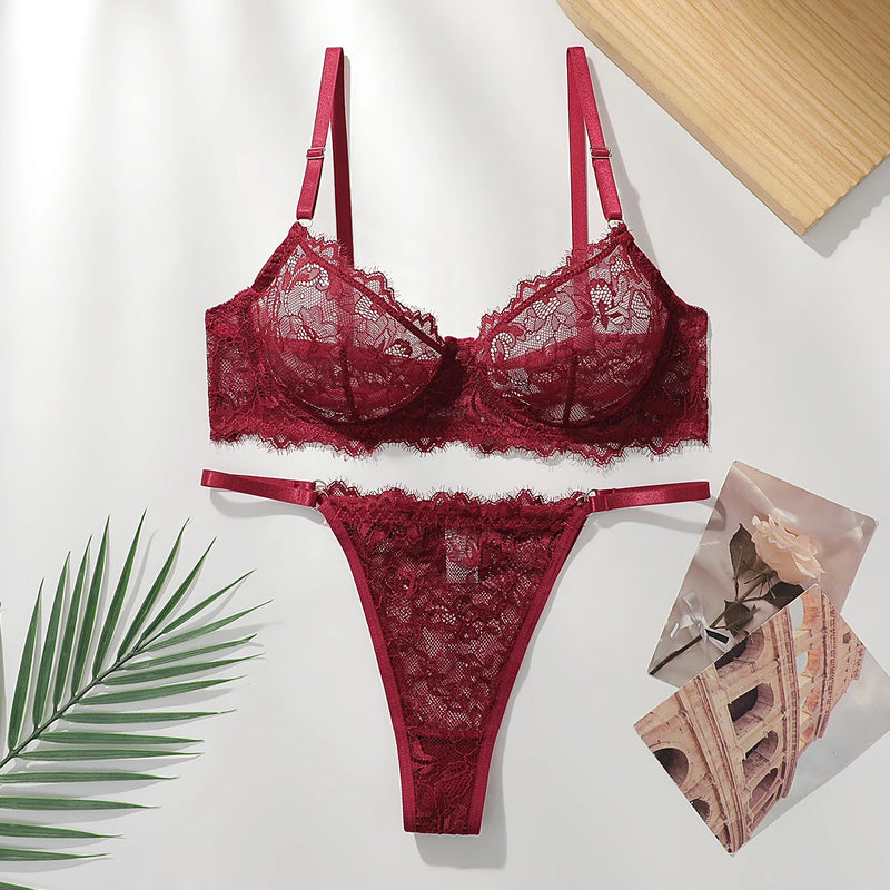 Aveline Lace Set
