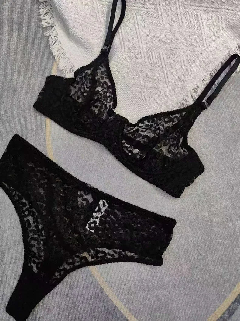 Sorelle Lace Bralette Set