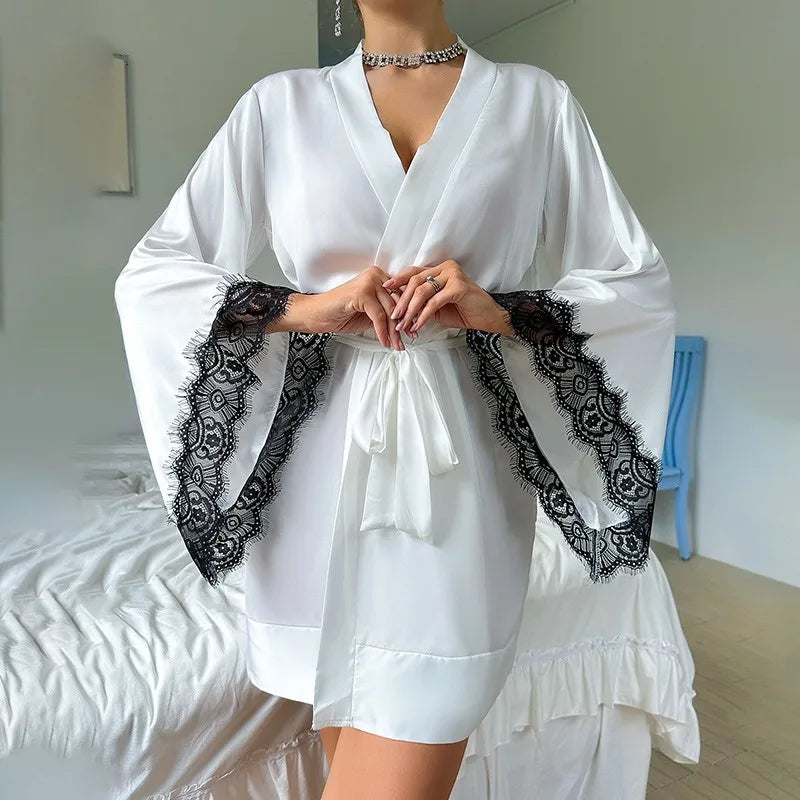 Elowen Lace Sleeve Satin Robe - vetitus -