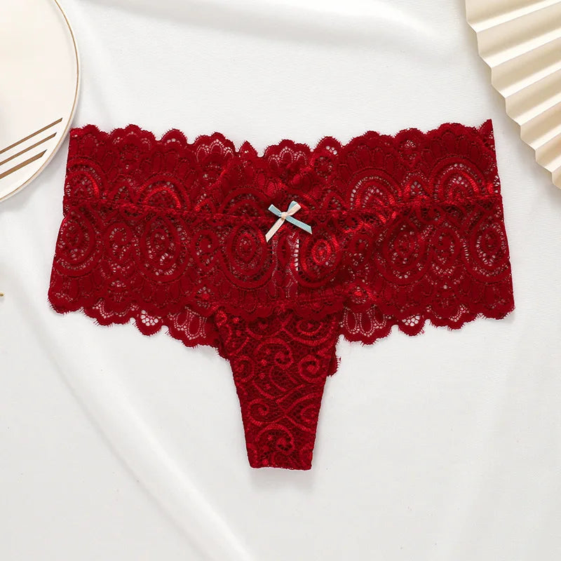 Elaris Lace Thong - vetitus -