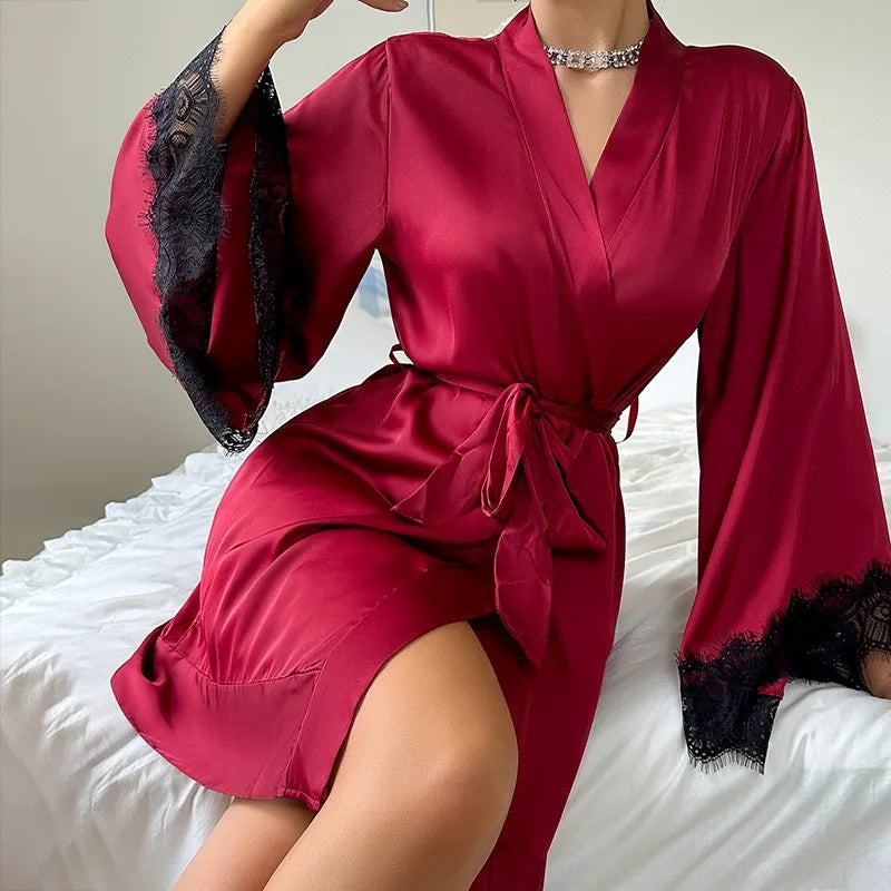 Elowen Lace Sleeve Satin Robe - vetitus -