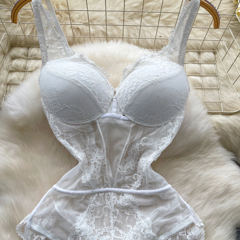 Elysia Lace Bodysuit