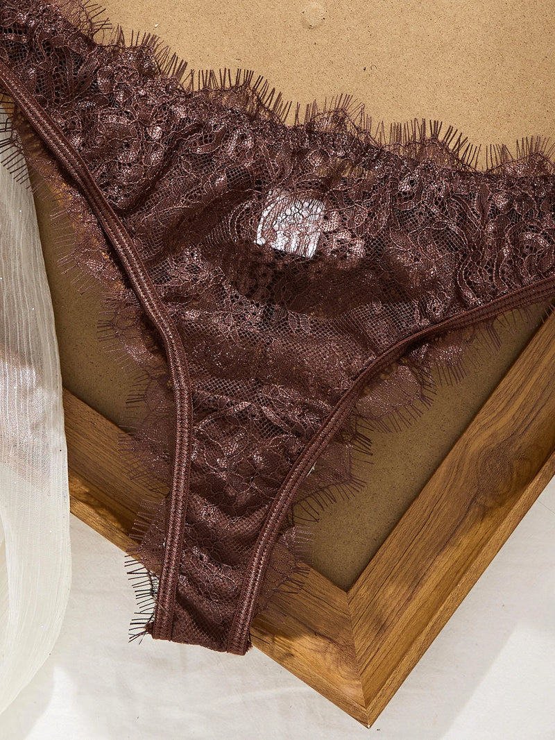 Calista Lace Set
