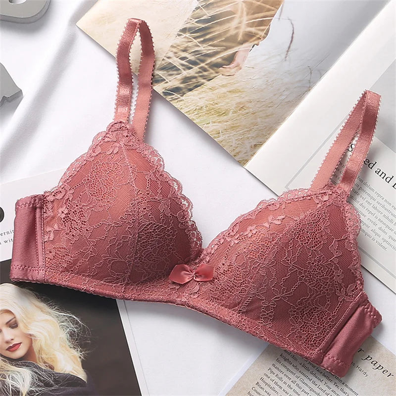 Arielle Lace Contour Bra - vetitus -