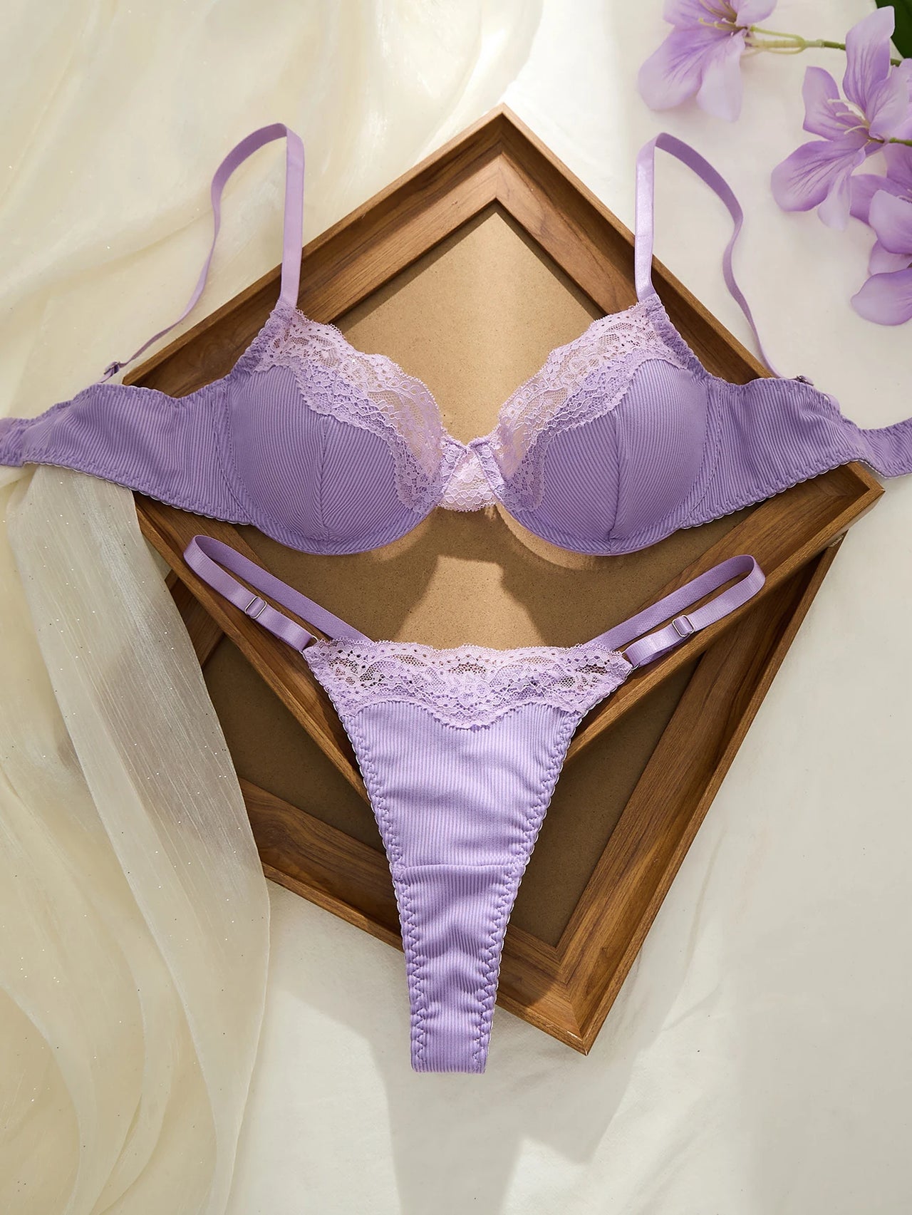 Liliane Lace Lingerie Set