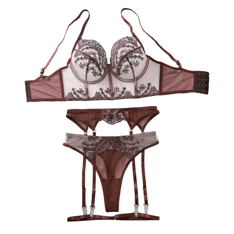 Céleste Embroidered Garter Set