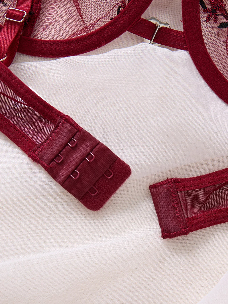 Rosavelle Embroidered Lace Set - vetitus -