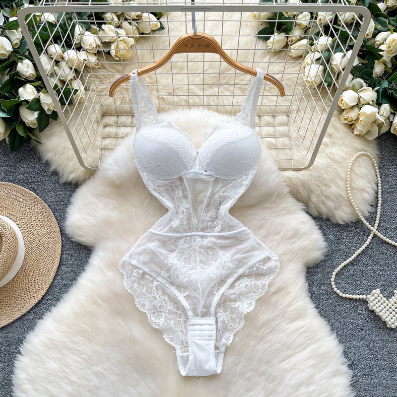 Elysia Lace Bodysuit
