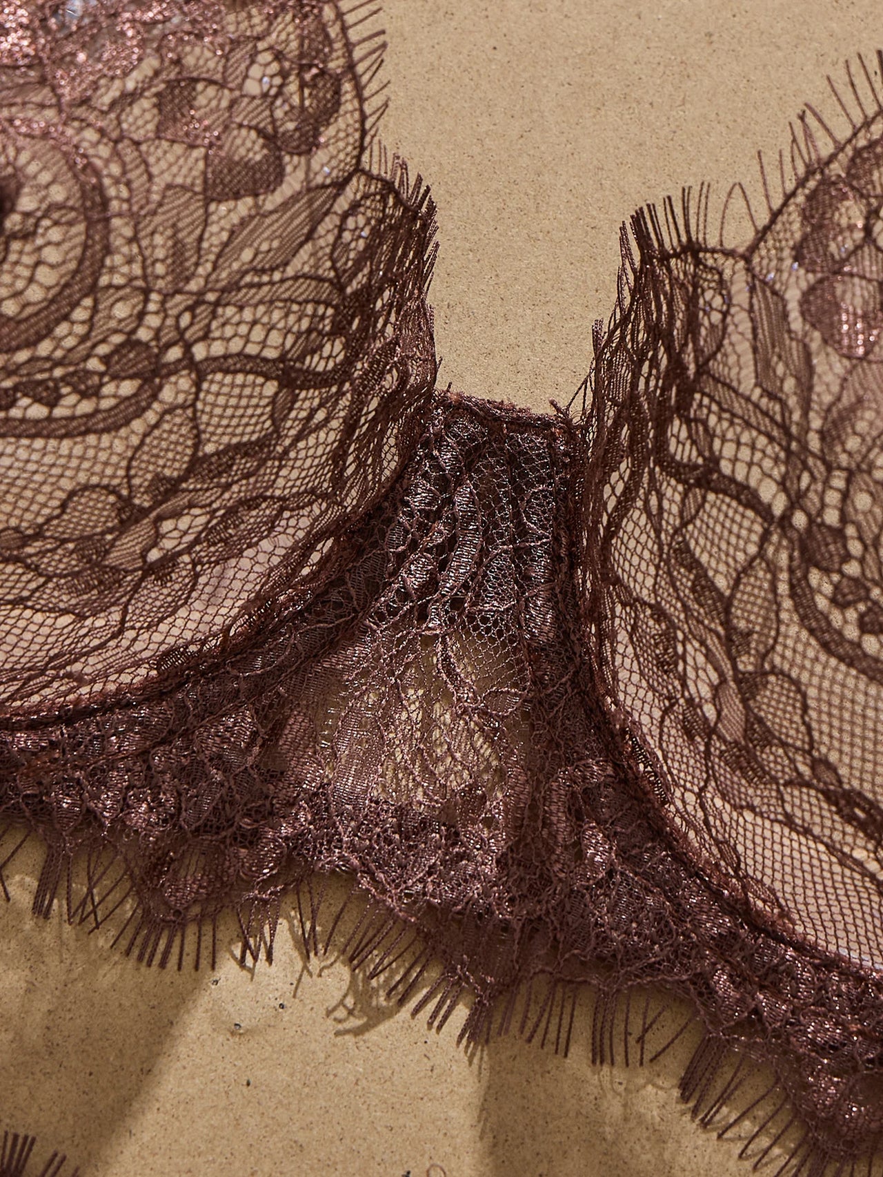 Calista Lace Set