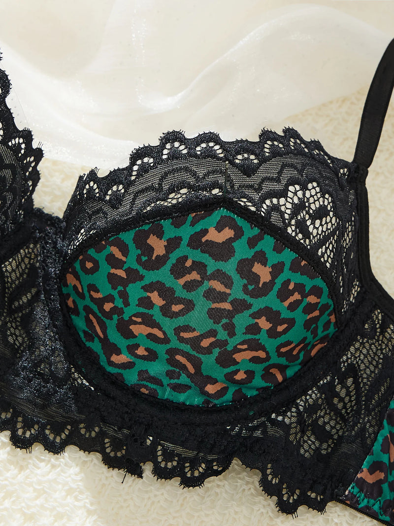 Verdanza Lace Set